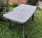 Kunststof tuintafel en 2 stoelen, Tuin en Terras, Ophalen, Gebruikt, Plastic