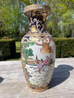 Vergulde Chinese vaas, Ophalen of Verzenden