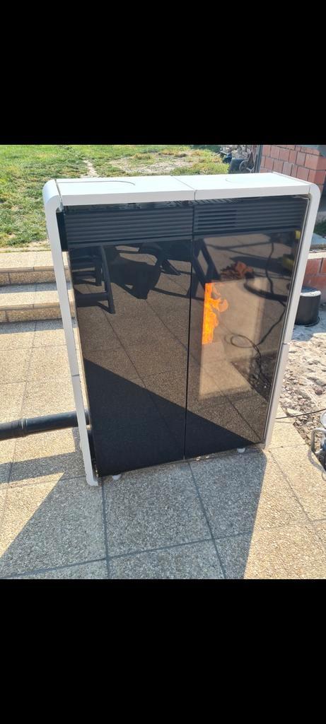 Merk pelletkachel edilkamin Tiny 9kw, Huis en Inrichting, Kachels, Zo goed als nieuw, Pelletkachel, Ophalen