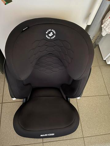 Maxi-cosi i-size autostoel full black beschikbaar voor biedingen