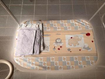 Allerlei babyspullen beschikbaar voor biedingen