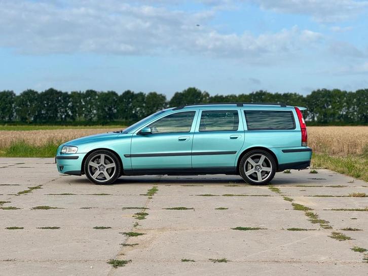 Volvo V70 2.5 R Geartronic Flash Green AWD Youngtimer, Auto's, Volvo, Bedrijf, V70, 4x4, ABS, Airbags, Airconditioning, Alarm