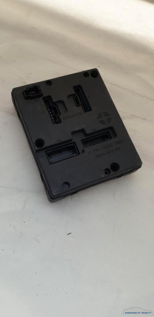 UCH zekeringkast Renault Megane I interieur 8200029340B 1999, Auto-onderdelen, Elektronica en Kabels, Renault, Gebruikt
