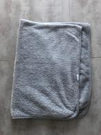 Softy deken Bemini donker grijs (75x100cm), Gebruikt, Deken, Ophalen, 85 tot 100 cm