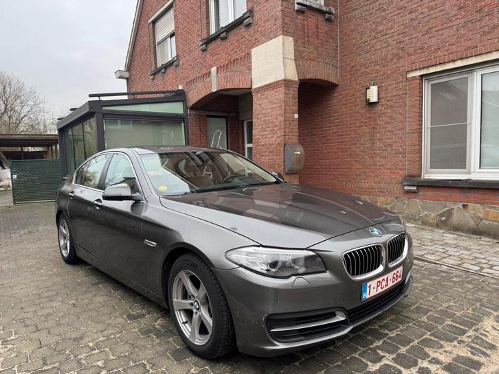 BMW F10 Euro6 Facelift Gekeurd, Auto's, BMW, Particulier, 5 Reeks, Diesel, Euro 6, Berline, 5 deurs, Automaat, Zilver of Grijs