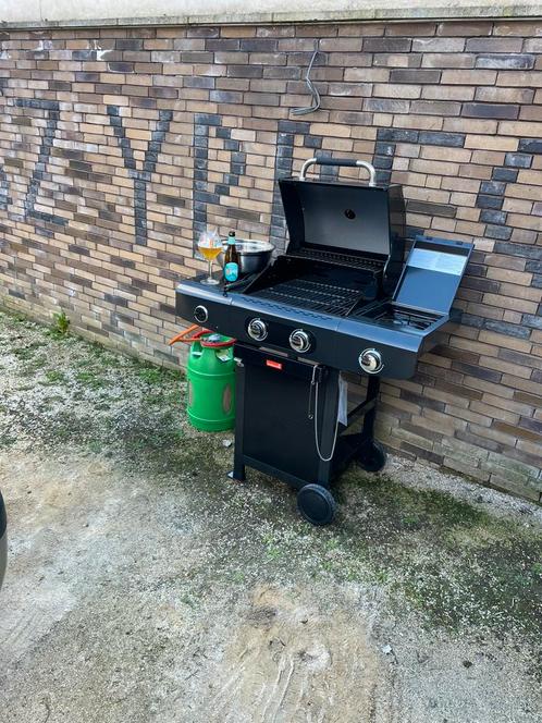 Te koop: Barbecook Siesta 310 Black Edition – gasbarbecue, Tuin en Terras, Gasbarbecues, Zo goed als nieuw, Ophalen