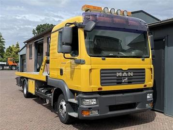 MAN TGL 12.210 Towtruck Crewcab 6 Seats Brill Winch beschikbaar voor biedingen