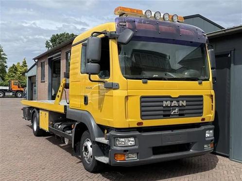 MAN TGL 12.210 Towtruck Crewcab 6 Seats Brill Winch, Auto's, Vrachtwagens, Te koop, ABS, Boordcomputer, Radio, MAN, Diesel, Euro 4