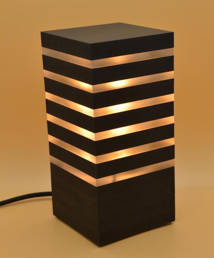 Lampe Design LED Cube Blanc Chaud - Artisanat, Huis en Inrichting, Lampen | Tafellampen, Nieuw, Minder dan 50 cm, Hout, Overige materialen