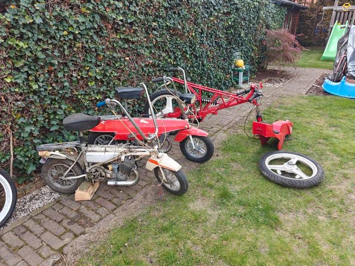 Motobecane X1 twee maal, Fietsen en Brommers, Brommers | Oldtimers, Ophalen