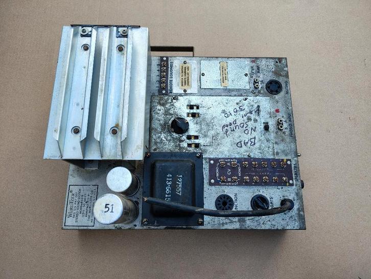 Versterker/ 546B Wurlitzer 3000/ 3010 (1966) jukebox, Collections, Machines | Jukebox, Wurlitzer, Envoi