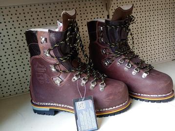 Remisberg Bannwald zaag boots zaag schoenen Laatste stuk beschikbaar voor biedingen
