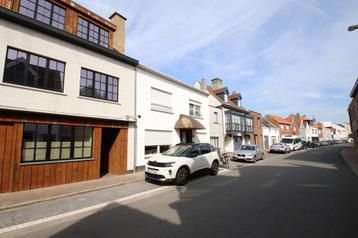 Huis te koop in Knokke, 3 slpks beschikbaar voor biedingen