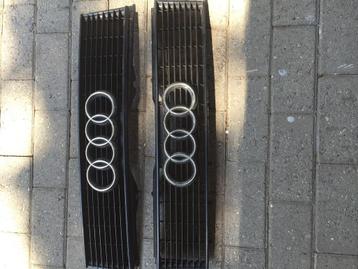 Twee oude Audi 80 Grills! beschikbaar voor biedingen