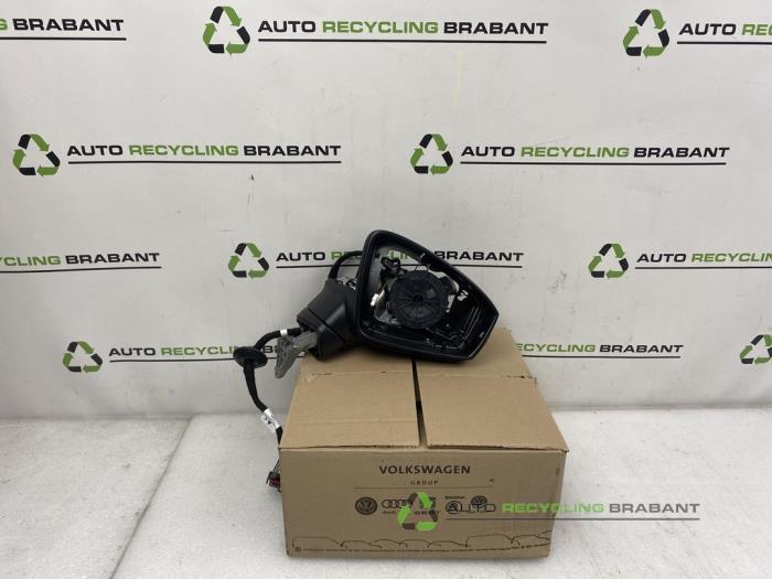 Buitenspiegel rechts van een Volkswagen Tiguan, Auto-onderdelen, Spiegels, Gebruikt, 3 maanden garantie