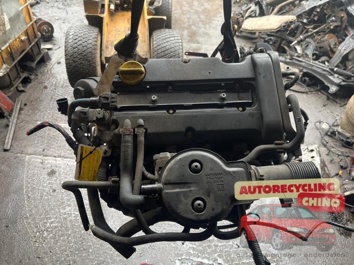 Motor van een Opel Corsa, Auto-onderdelen, Motor en Toebehoren, Opel, Gebruikt, 3 maanden garantie, Ophalen of Verzenden
