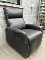 Lederen 1 zit, Huis en Inrichting, Ophalen, Zo goed als nieuw