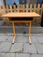 Gratis lessenaar/bureau, Huis en Inrichting, Bureaus, Ophalen, Gebruikt, Bureau