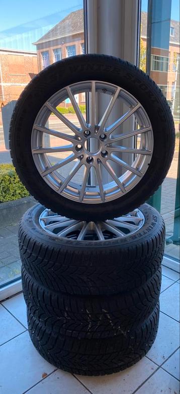 4x Dunlop Winterbanden 215/55 R16 met alu velgen beschikbaar voor biedingen