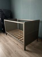 Meegroeibed + commode, Kinderen en Baby's, Ophalen, Gebruikt, Jongetje of Meisje