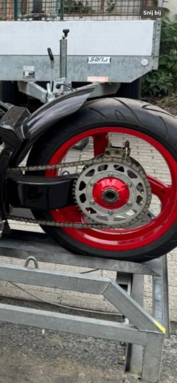 Ducati onderdelen 916 748 enz beschikbaar voor biedingen