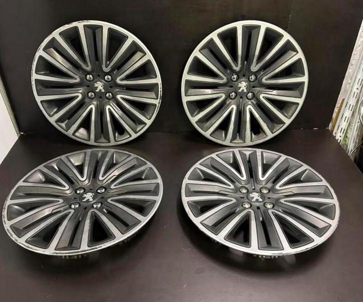 4 wieldoppen Peugeot 2008,207,208,308.308.508 partner 16", Auto diversen, Wieldoppen, Gebruikt, Ophalen of Verzenden