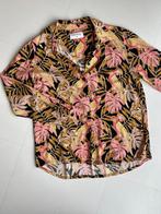 Blouse met knopen en roze plantpatroon (Four Roses - 38), Maat 38/40 (M), Ophalen of Verzenden, Zo goed als nieuw, Roze