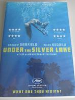 DVD UNDER THE SILVER LAKE (Mysterie thriller), Cd's en Dvd's, Dvd's | Thrillers en Misdaad, Vanaf 16 jaar, Ophalen of Verzenden