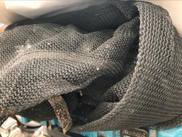 Berg veiligheidsnet trampoline 330 + palen, Kinderen en Baby's, Speelgoed | Buiten | Trampolines, Ophalen