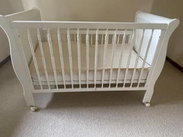 Kinderbed beschikbaar voor biedingen