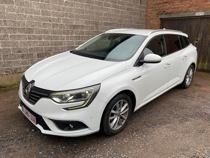 Renault Megane Grandtour, Autos, Renault, Mégane, ABS, Caméra de recul, Régulateur de distance, Airbags, Air conditionné, Bluetooth