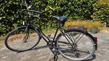 Oude Shrapnell fiets te herstellen beschikbaar voor biedingen