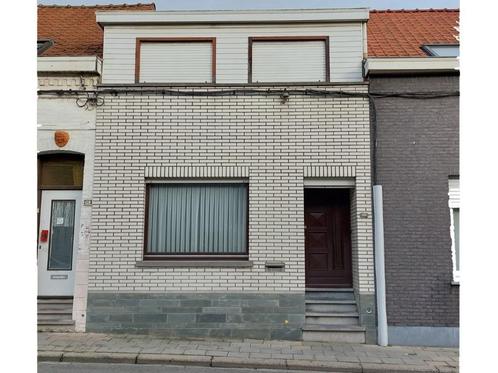 Maison d'habitation entre pignons avec jardin à rafraîchir, Immo, Maisons à vendre, Province de Hainaut, Jusqu'à 200 m², Maison 2 façades