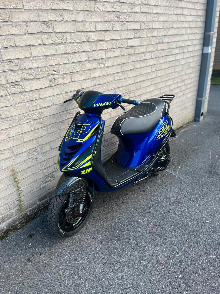 Piaggo zip 70cc 2takt, Fietsen en Brommers, Scooters | Piaggio, Zo goed als nieuw, Zip, Klasse B (45 km/u), Tweetakt, Ophalen