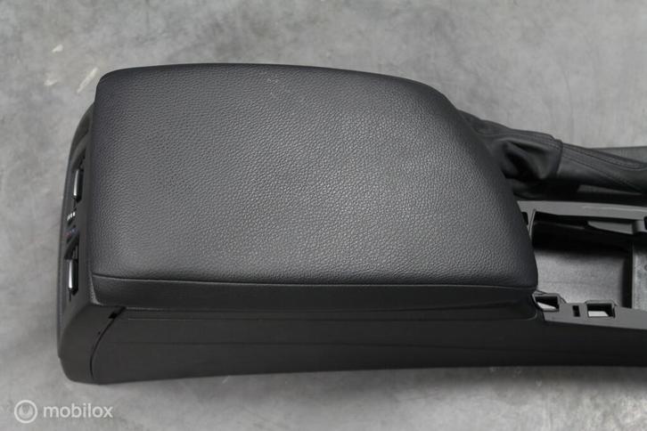 Middenconsole BMW 2 serie F22 (2013-heden), Auto-onderdelen, Interieur en Bekleding, Gebruikt, Ophalen of Verzenden