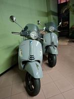 Vespa GTS 300 2 stuks, Fietsen en Brommers, Ophalen, Zo goed als nieuw, Overige modellen