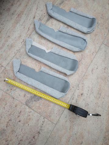 VW T3 Stof NIEUW Armleuning. Pilotenstoel Multivan beschikbaar voor biedingen