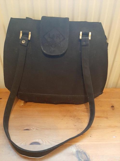 Zwarte tas met twee hengsels en meerdere vakken, Handtassen en Accessoires, Tassen | Damestassen, Zo goed als nieuw, Handtas, Zwart
