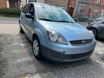 Ford fiesta 2006 essence 5p, Autos, 5 places, Carnet d'entretien, Berline, Bleu