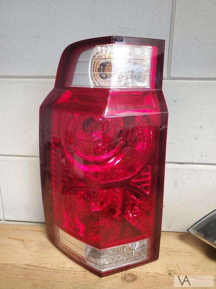 Jeep Commander 2005 - 2010 achterlicht links schadevrij €250, Autos : Pièces & Accessoires, Éclairage, Jeep, Utilisé, Enlèvement ou Envoi