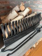 Grille de cheminée ancienne en fonte, Maison & Meubles, Cheminées, Enlèvement, Comme neuf