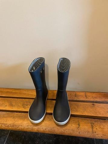 Bottes Petit Bateau T30/31 disponible aux enchères