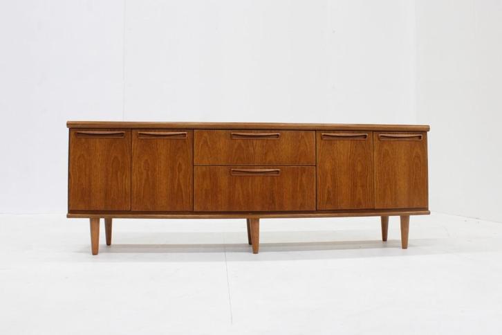 Vintage Mid century groot dressoir sideboard jaren 60 teak, Huis en Inrichting, Kasten | Dressoirs, Gebruikt, 200 cm of meer, 50 tot 75 cm