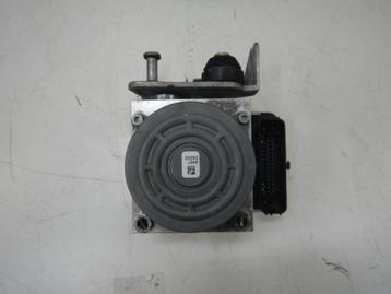 mercedes-Benz W205 C-klasse hybride ABS Pomp A2534310812 A25 beschikbaar voor biedingen