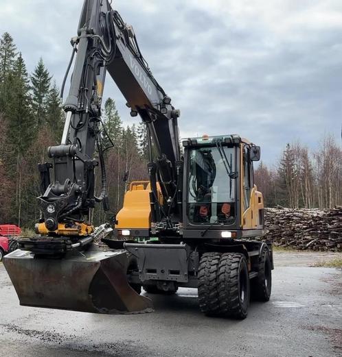 Volvo EW140D, Zakelijke goederen, Machines en Bouw | Kranen en Graafmachines, Graafmachine, Ophalen