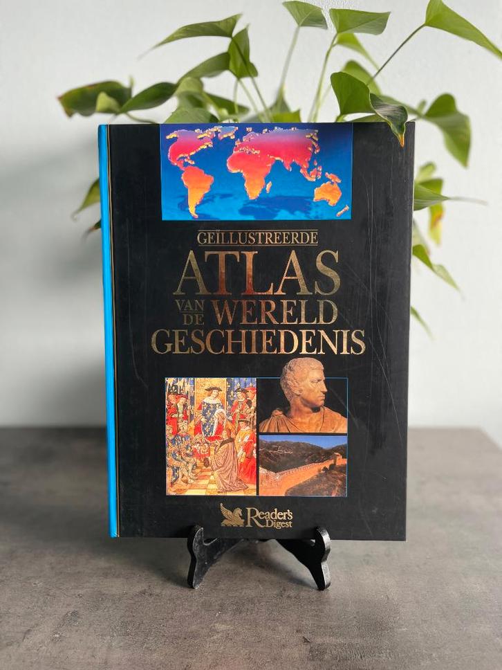 Geïllustreerde atlas van de wereldgeschiedenis, Boeken, Geschiedenis | Wereld, Zo goed als nieuw, Overige gebieden, 14e eeuw of eerder