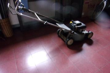 grasmachine HVG beschikbaar voor biedingen