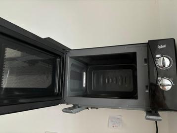 Microgolfoven 700W-1080W beschikbaar voor biedingen