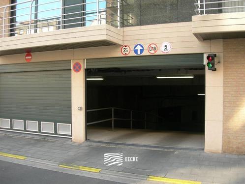 Garage te koop in Nieuwpoort, Immo, Garages en Parkeerplaatsen