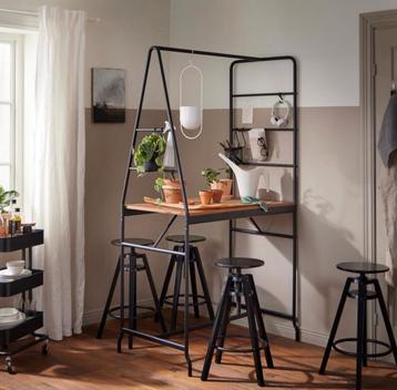 Ikea verhoogde tafel beschikbaar voor biedingen